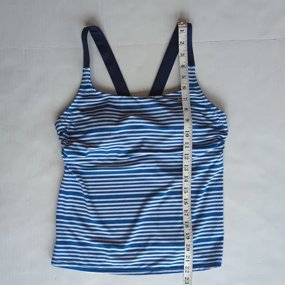 Nike Stripe V-Back Tankini Swimsuit Top MEDIUM Blue White Athletic - Picture 12 of 16